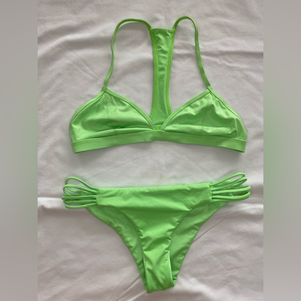 Bikini Green